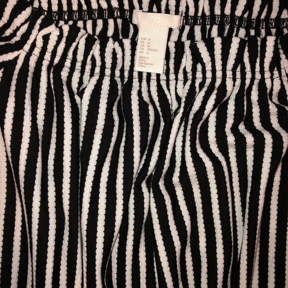H&M Black and White Striped Peplum Shirt Size XS - Picture 4 of 5